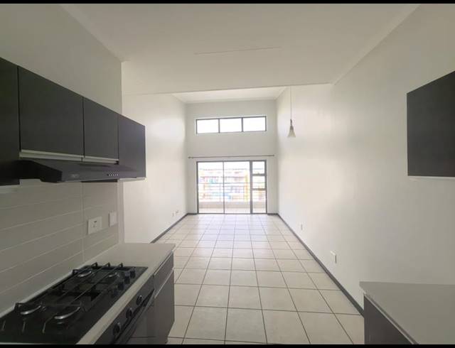 2 BEDROOM APARTMENT FOR SALE IN GREENSTONE HILL